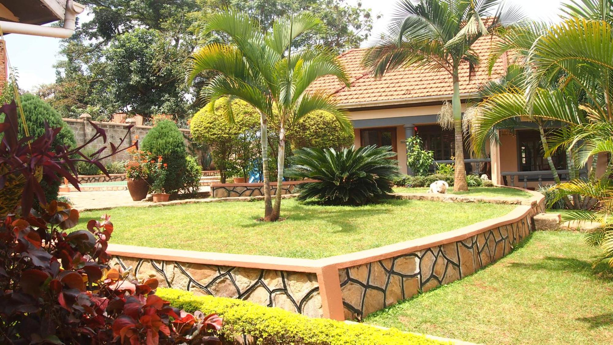 Keelan Ace Villas Kampala Exterior photo