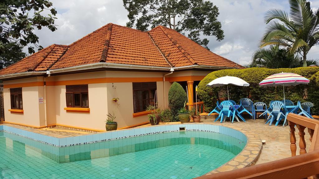 Keelan Ace Villas Kampala Exterior photo