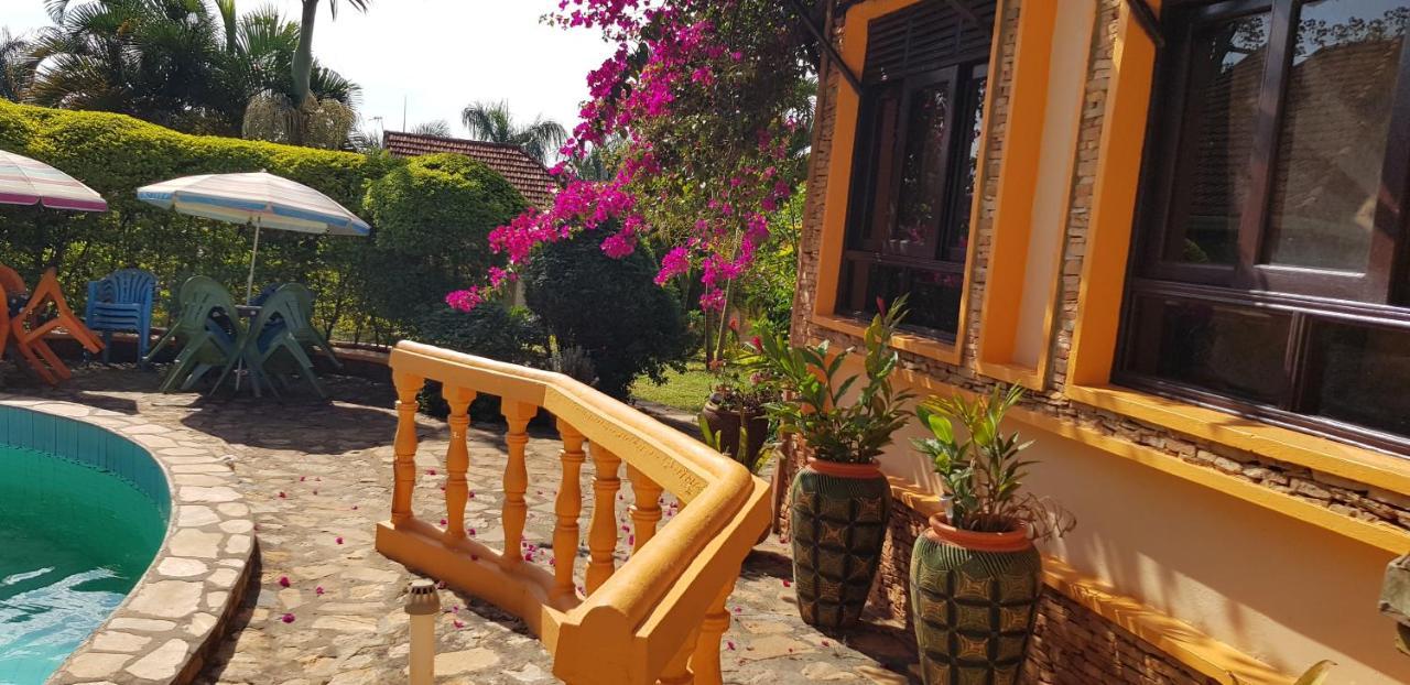 Keelan Ace Villas Kampala Exterior photo