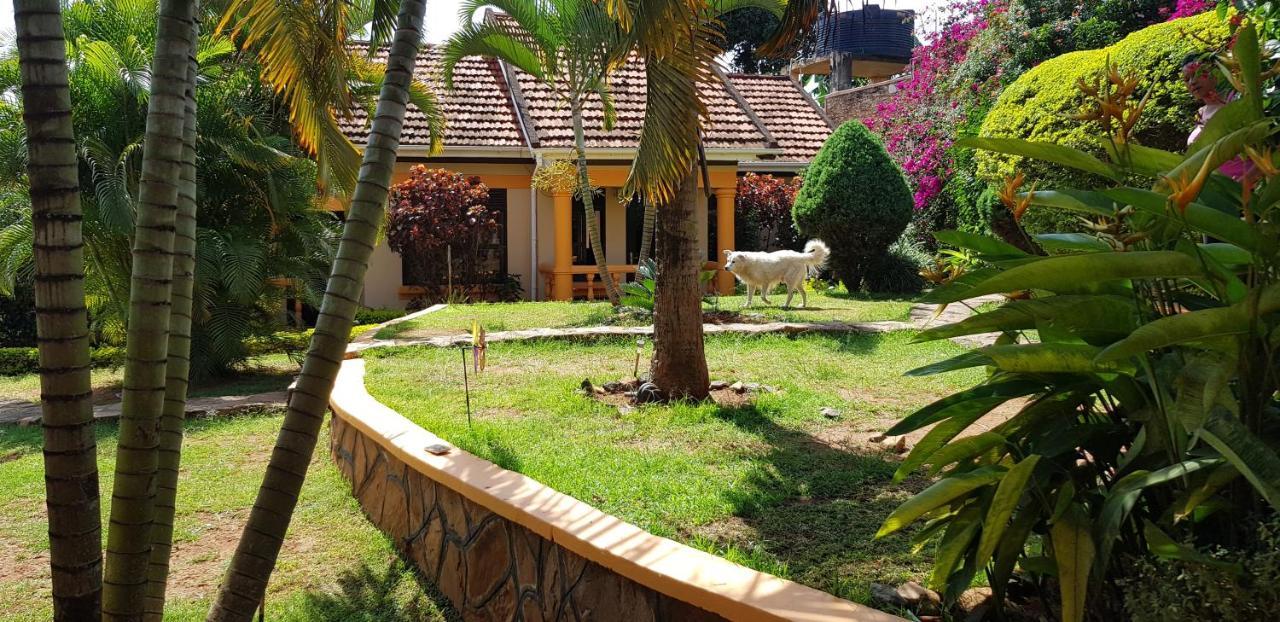 Keelan Ace Villas Kampala Exterior photo